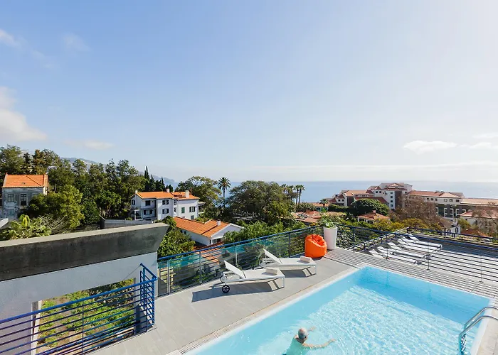 Resorts e hotéis com parques aquáticos de Funchal (Madeira)