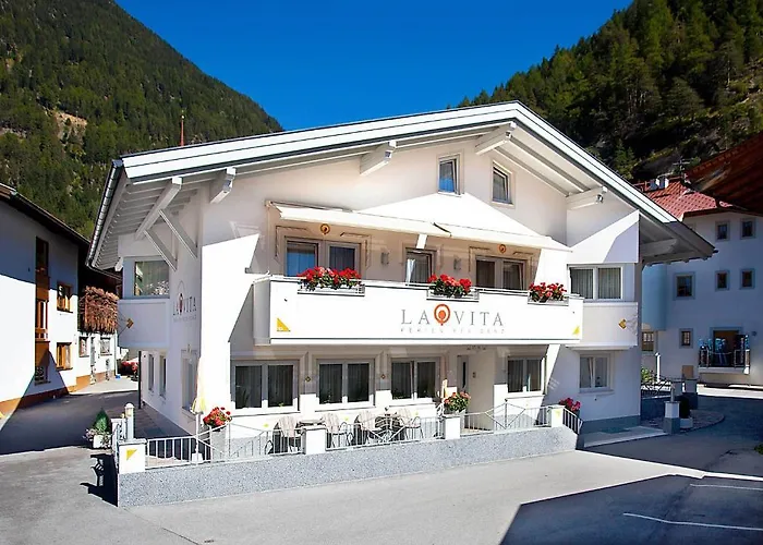 Resort e hotel con parchi acquatici a Längenfeld