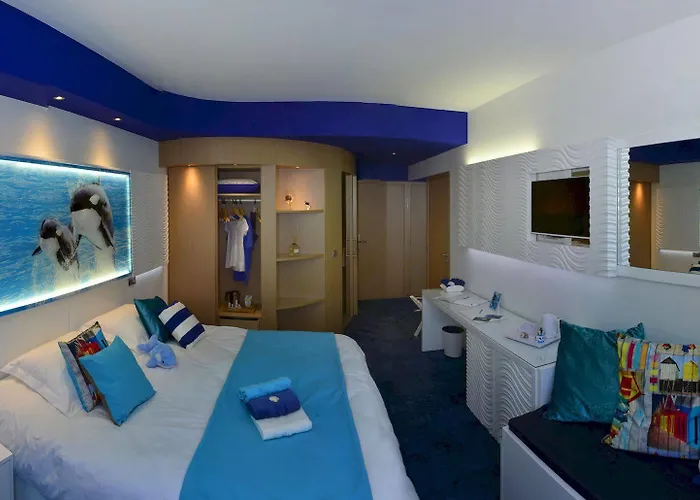 Resort e hotel con parchi acquatici a Antibes