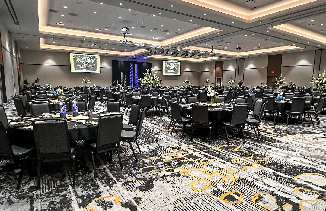 Crowne Plaza - Kearney By Ihg-1
