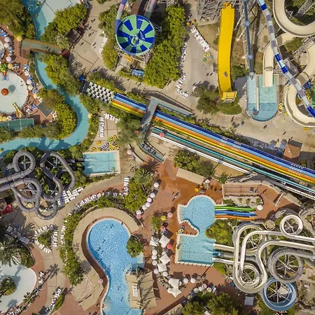 Aqua Fantasy Aquapark Hotel & Spa-2