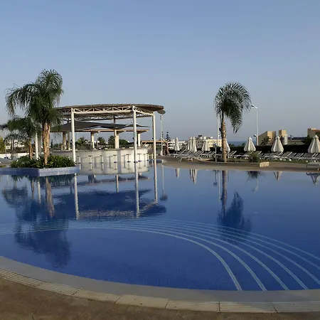 Sunrise Oasis Hotel & Waterpark-2