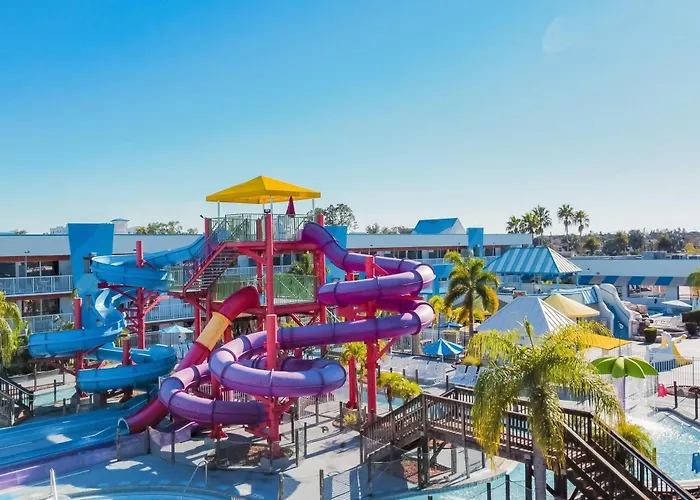 Ramada By Wyndham Flamingo Water Park Hotel Kissimmee
