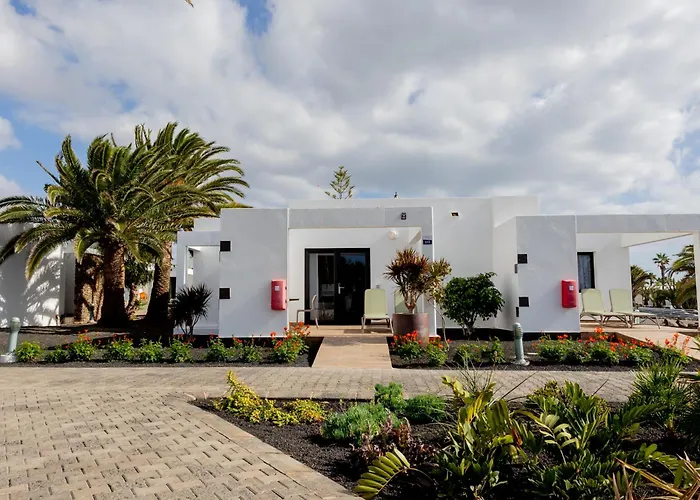 Relaxia Lanzasur Club - Aqualava Water Park Hotel Playa Blanca 