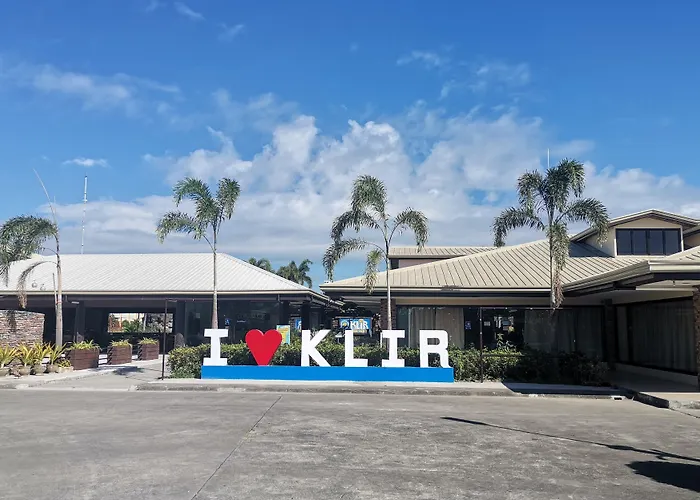 Klir Waterpark Resort And Hotels Guiguinto